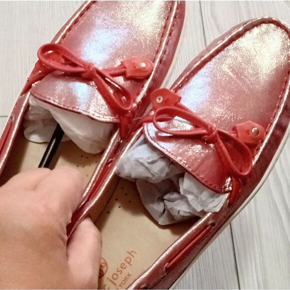 (31-0482) MARC JOSEPH slip on glimmer red leather CYPRESS HILL shoes Sz 4.5 - Picture 6 of 10